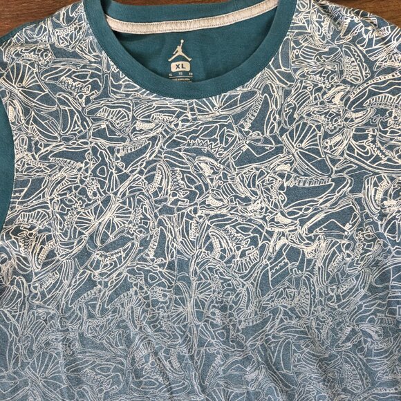 Jordan Tee Short Sleeve Fade Away Graphic - Picture 3 of 5